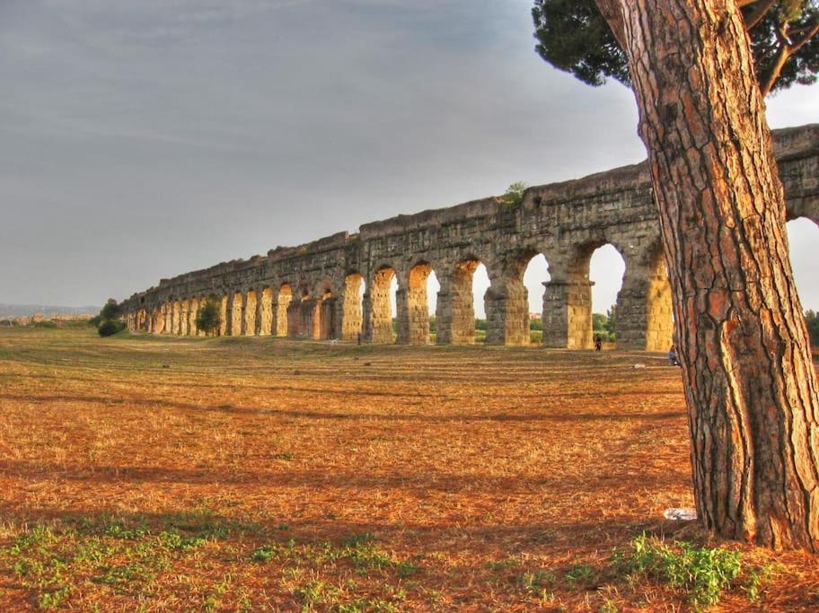 Two-Room Apt. Under The Aqueduct'S Arch In Pigneto Rome Luaran gambar