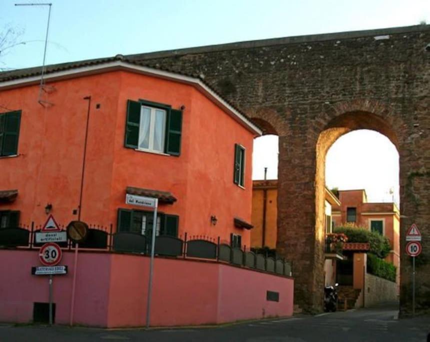 Two-Room Apt. Under The Aqueduct'S Arch In Pigneto Rome Luaran gambar